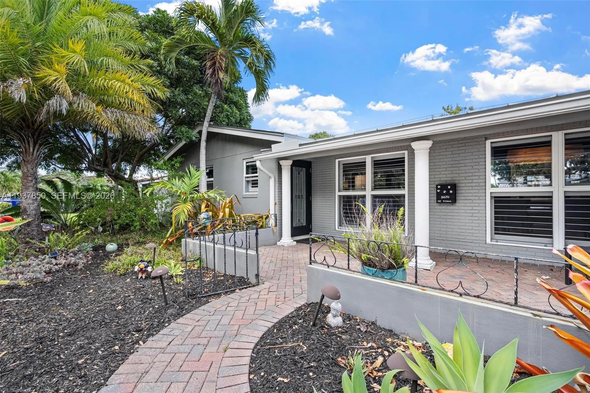 5670 NE 21st Drive Fort Lauderdale FL 33308