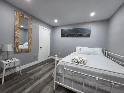 13895 NE 11th Avenue North Miami FL 33161