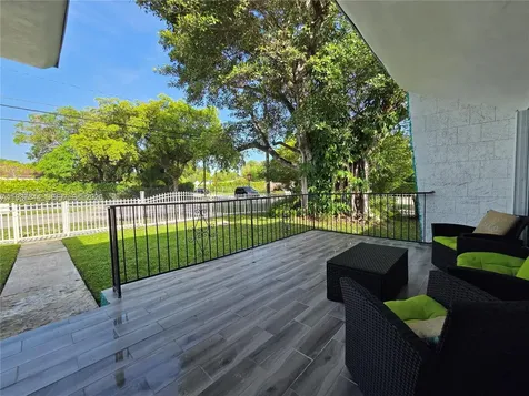 13895 NE 11th Avenue North Miami FL 33161