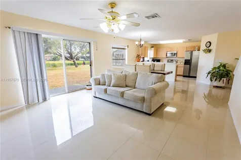 615 NW Stanford Lane Port St. Lucie FL 34983