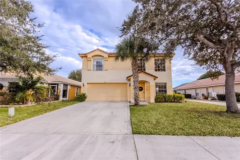 615 NW Stanford Lane Port St. Lucie FL 34983