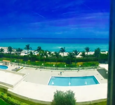 2899 Collins Avenue Miami Beach FL 33140