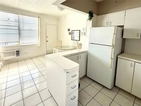 3177 S Ocean Drive Hallandale Beach FL 33009