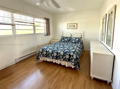 3177 S Ocean Drive Hallandale Beach FL 33009