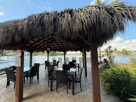 3177 S Ocean Drive Hallandale Beach FL 33009