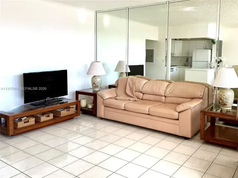 3177 S Ocean Drive Hallandale Beach FL 33009