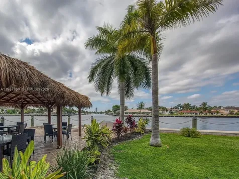 3177 S Ocean Drive Hallandale Beach FL 33009