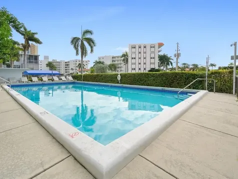3177 S Ocean Drive Hallandale Beach FL 33009