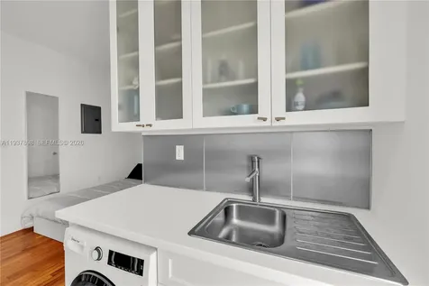 439 15th Street Miami Beach FL 33139