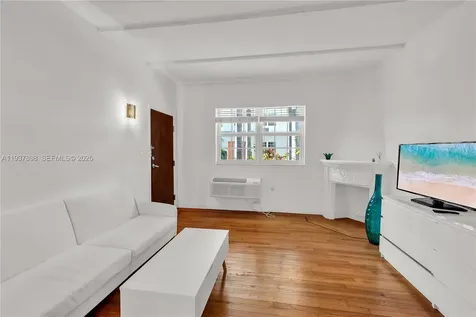 439 15th Street Miami Beach FL 33139