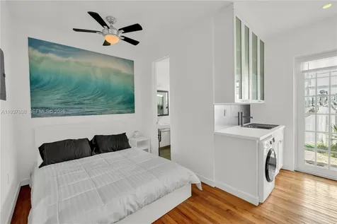 439 15th Street Miami Beach FL 33139