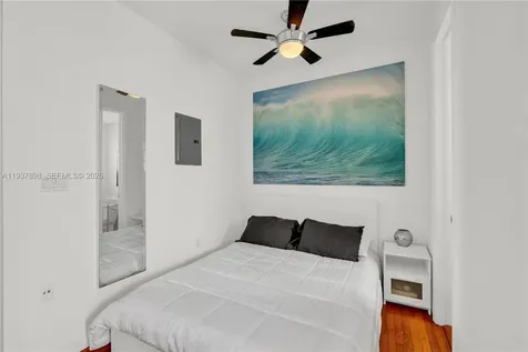 439 15th Street Miami Beach FL 33139