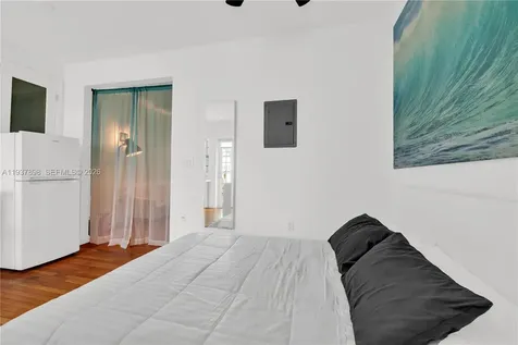 439 15th Street Miami Beach FL 33139