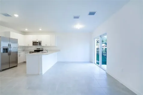 5125 SW 37th Street Pembroke Park FL 33023