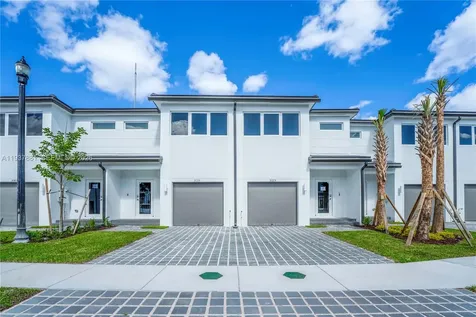 5125 SW 37th Street Pembroke Park FL 33023