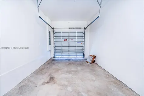 5125 SW 37th Street Pembroke Park FL 33023