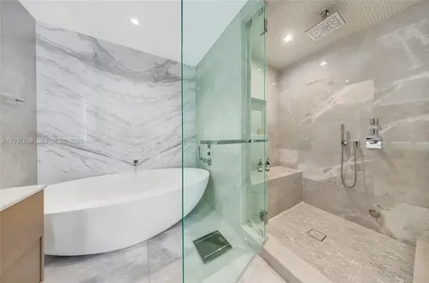 18501 Collins Avenue Sunny Isles Beach FL 33160