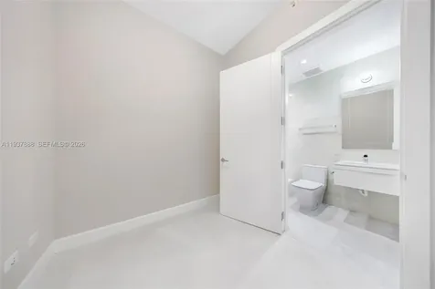 18501 Collins Avenue Sunny Isles Beach FL 33160