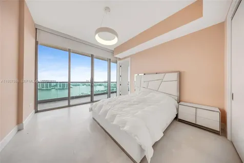 18501 Collins Avenue Sunny Isles Beach FL 33160