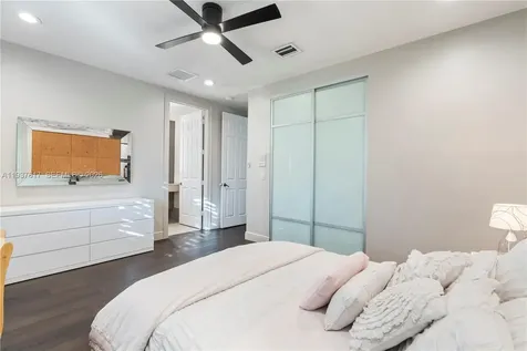11032 Pine Lodge Trail Davie FL 33328