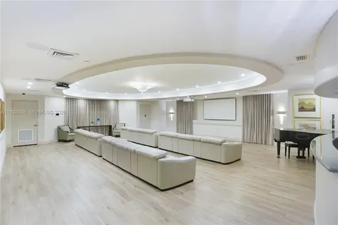 17555 Collins Avenue Sunny Isles Beach FL 33160