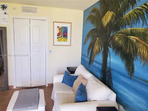 17555 Collins Avenue Sunny Isles Beach FL 33160