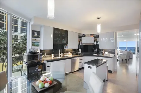 17555 Collins Avenue Sunny Isles Beach FL 33160