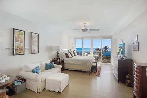 17555 Collins Avenue Sunny Isles Beach FL 33160