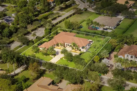 13505 SW 37th Place Davie FL 33330