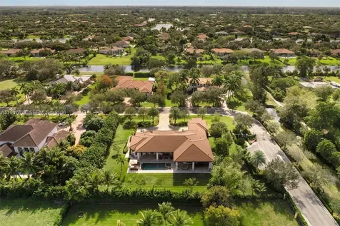13505 SW 37th Place Davie FL 33330