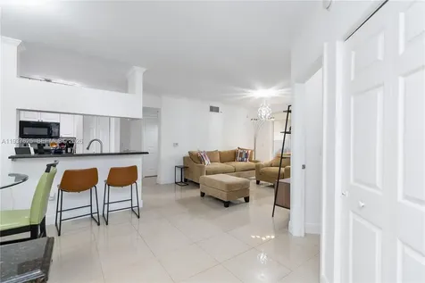 17125 N Bay Road Sunny Isles Beach FL 33160