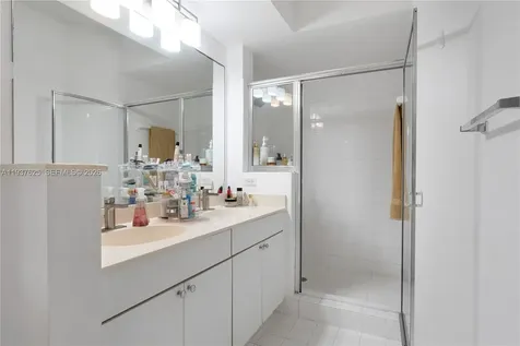 17125 N Bay Road Sunny Isles Beach FL 33160