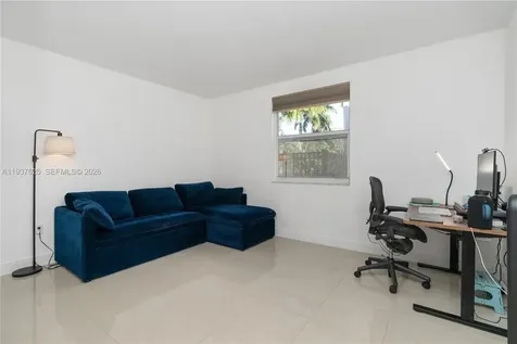 17125 N Bay Road Sunny Isles Beach FL 33160
