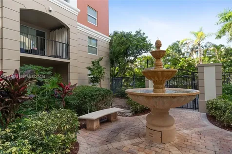 17125 N Bay Road Sunny Isles Beach FL 33160