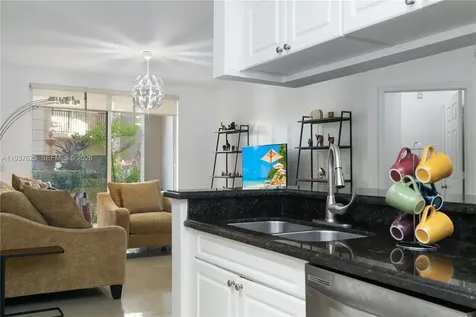 17125 N Bay Road Sunny Isles Beach FL 33160