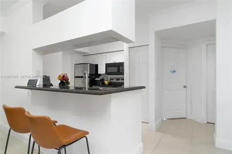 17125 N Bay Road Sunny Isles Beach FL 33160