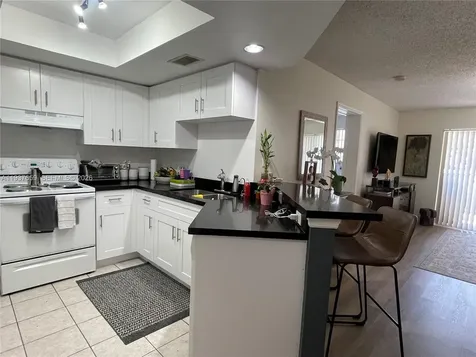 2009 SE 10th Avenue Fort Lauderdale FL 33316