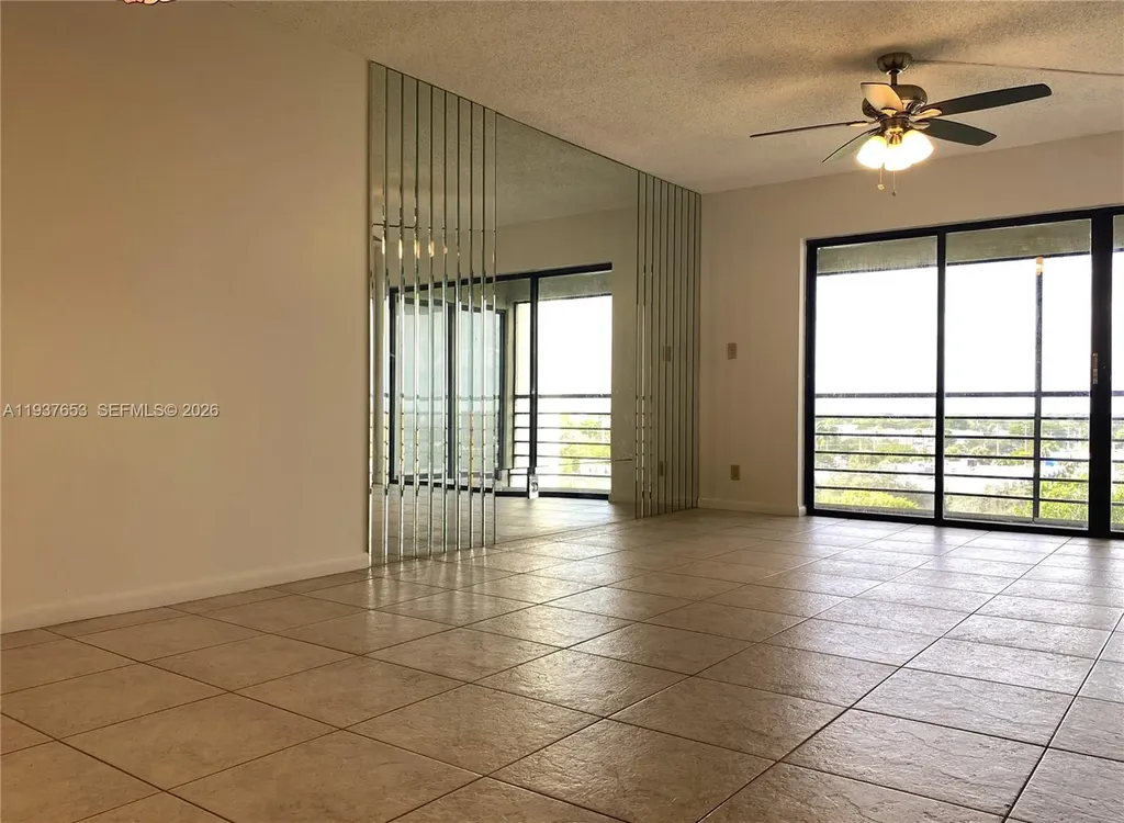 2322 S Cypress Bend Drive Pompano Beach FL 33069