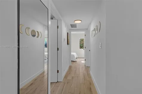 740 Meridian Avenue Miami Beach FL 33139