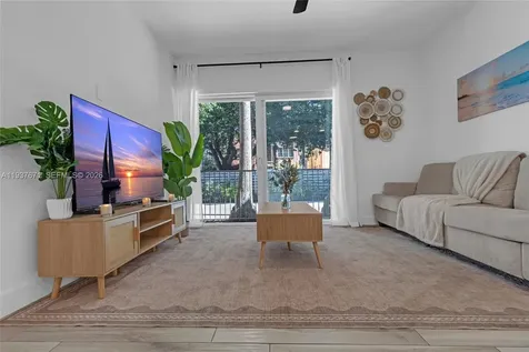740 Meridian Avenue Miami Beach FL 33139