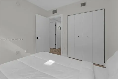 740 Meridian Avenue Miami Beach FL 33139