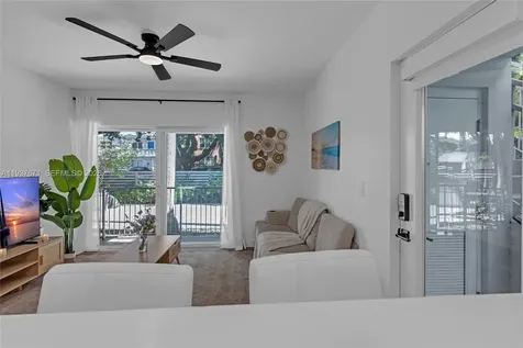 740 Meridian Avenue Miami Beach FL 33139