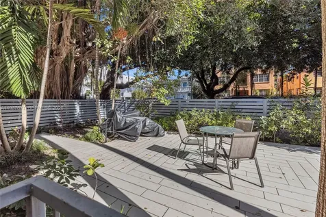 740 Meridian Avenue Miami Beach FL 33139