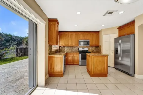 20840 NW 14th Street Pembroke Pines FL 33029