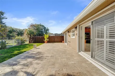 20840 NW 14th Street Pembroke Pines FL 33029