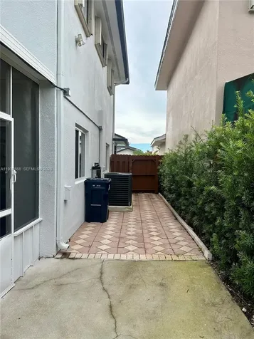 14789 SW 142nd Street Miami FL 33196