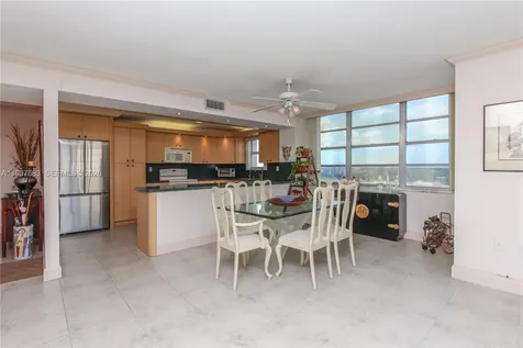 2780 NE 183rd Street Aventura FL 33160