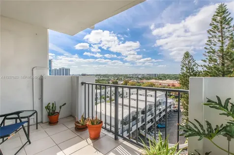 2780 NE 183rd Street Aventura FL 33160