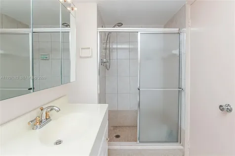 2780 NE 183rd Street Aventura FL 33160