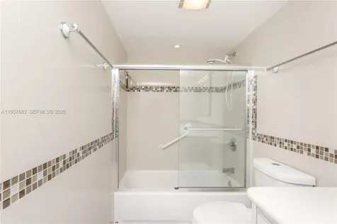 2780 NE 183rd Street Aventura FL 33160